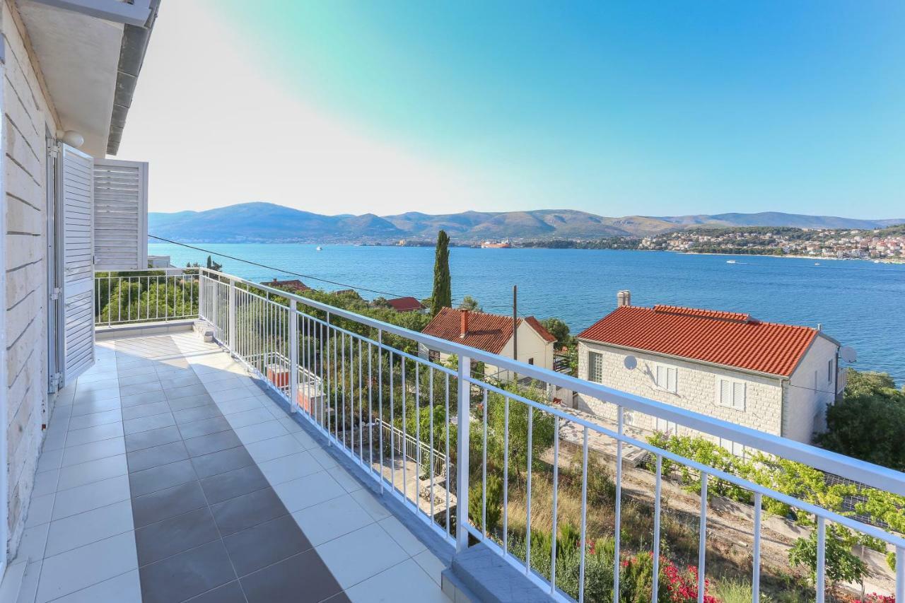 Villa Uno تروغير المظهر الخارجي الصورة