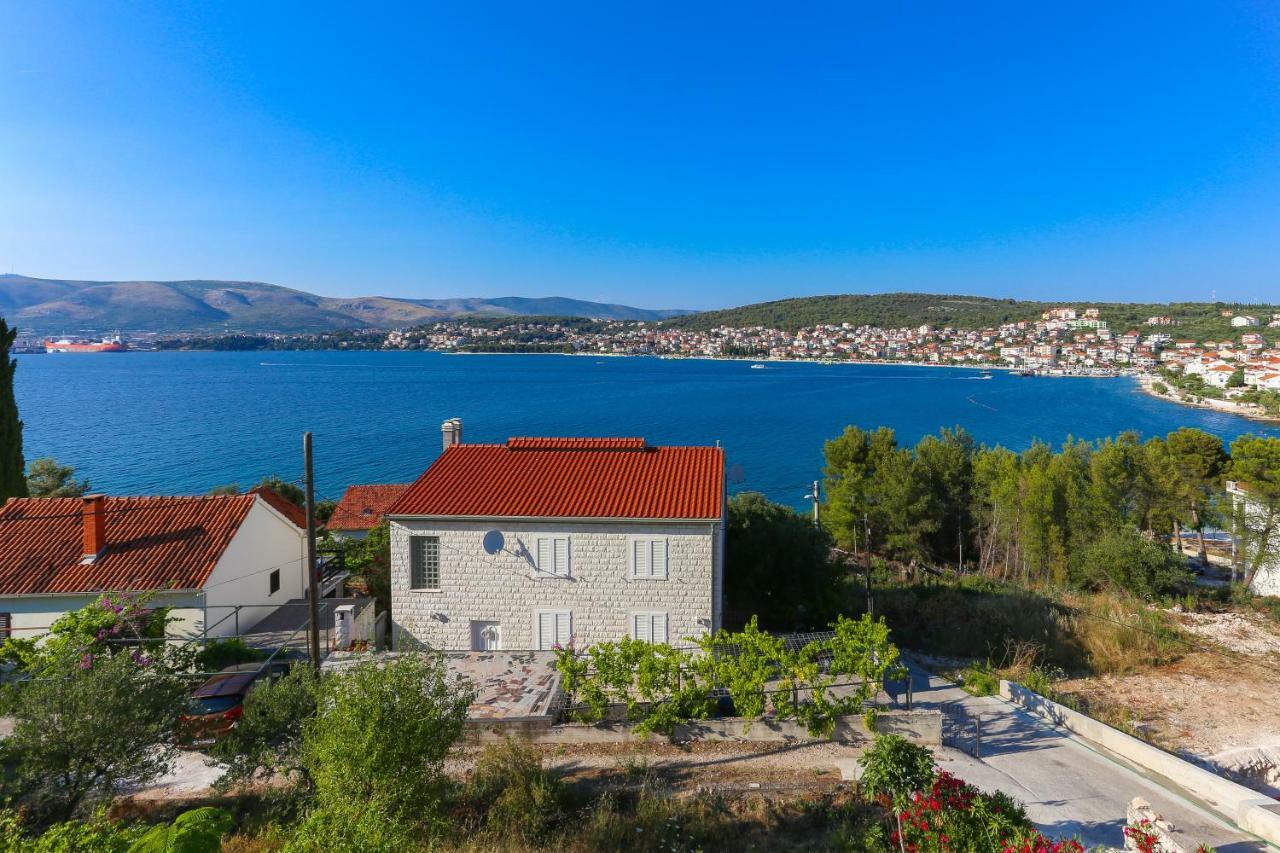 Villa Uno تروغير المظهر الخارجي الصورة