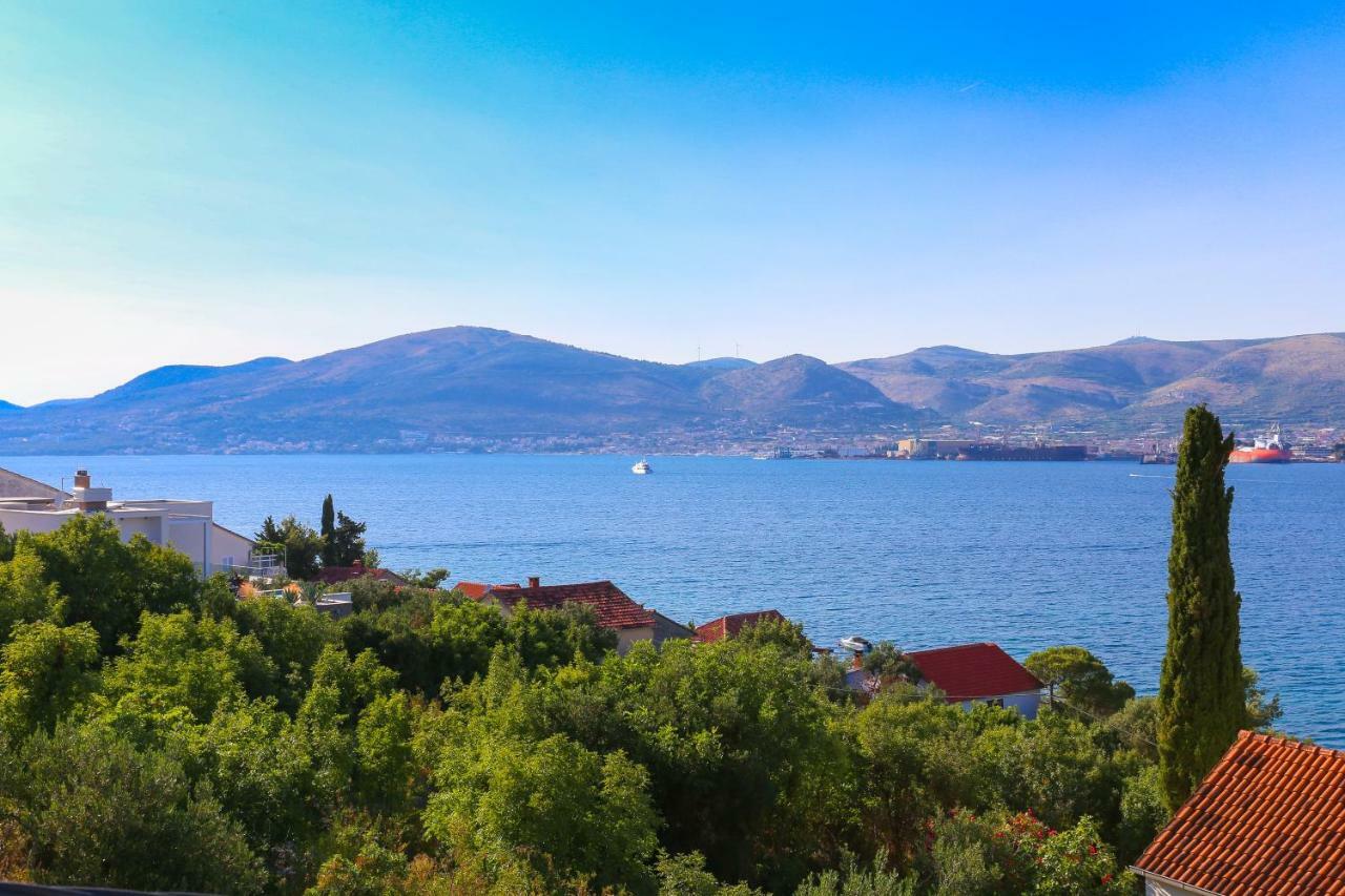 Villa Uno تروغير المظهر الخارجي الصورة